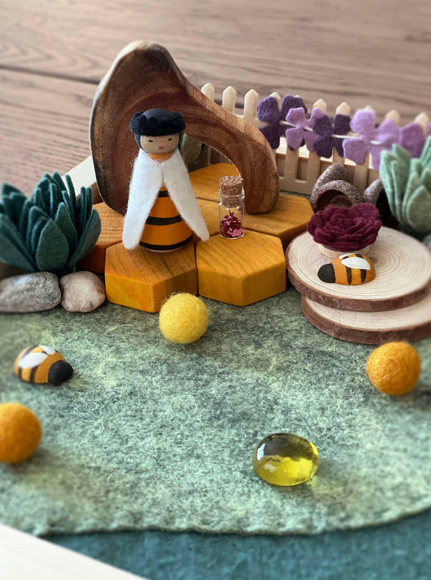 Bees Peg Doll Garden / Nature Inspired Playscape - Studio Ametller